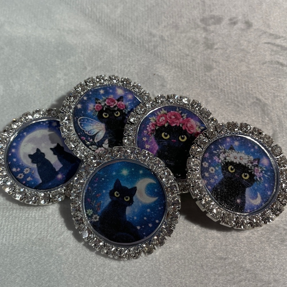 2/$20 Sparkling 
Black Cat Brooch/Pin or Magnet; Your Choice | Artisan Made - Picture 6 of 6